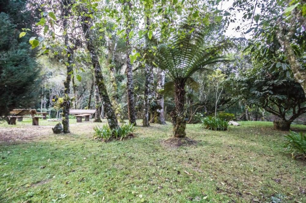 Casa com 3 quartos, 630 m², à venda por R$ 6.500.000- Condomínio Pedra de Fogo - Campos do Jordão/SP