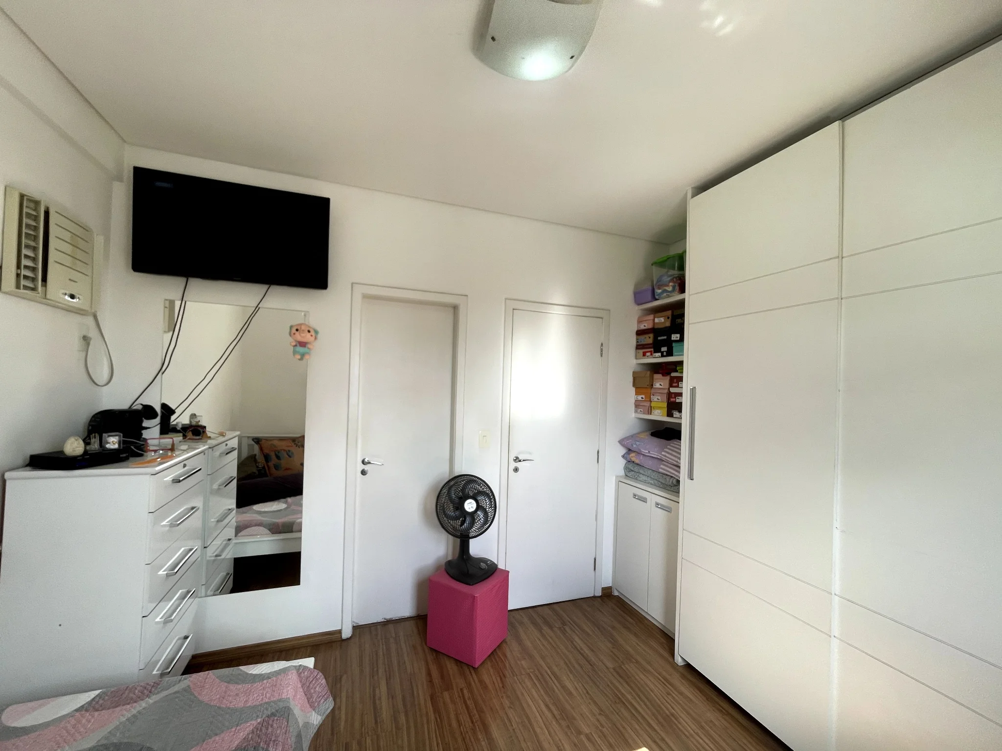 Cobertura duplex à venda no Edifício San Paolo em Taubaté/SP. 