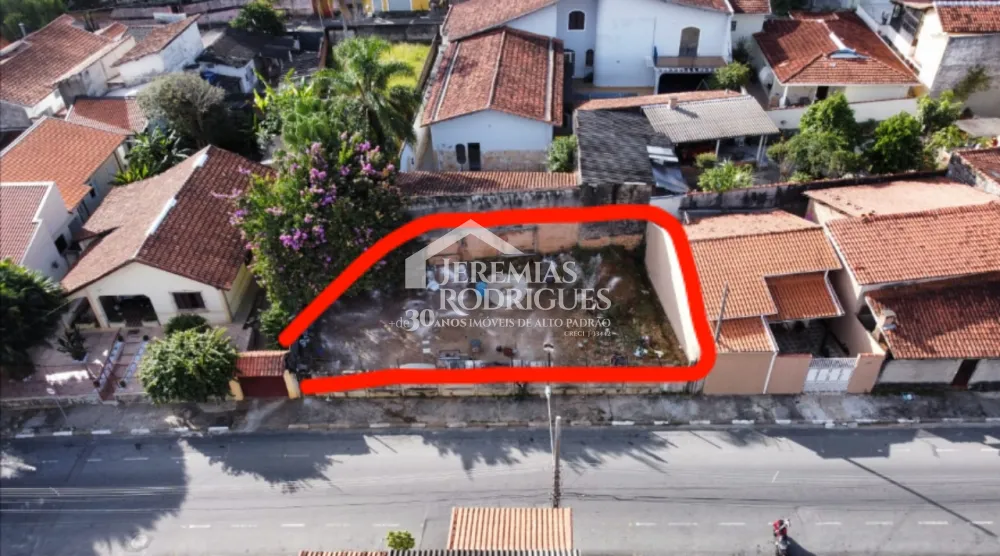 Terreno com 206 m² - Centro - Pindamonhangaba/SP.