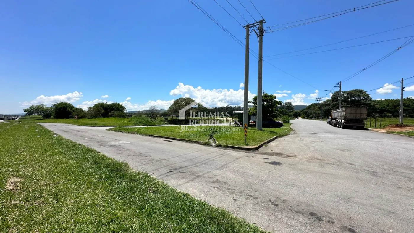 Terreno comercial de 123000 m² para alugar por R$ 30.000,00 - Pindamonhangaba/SP
