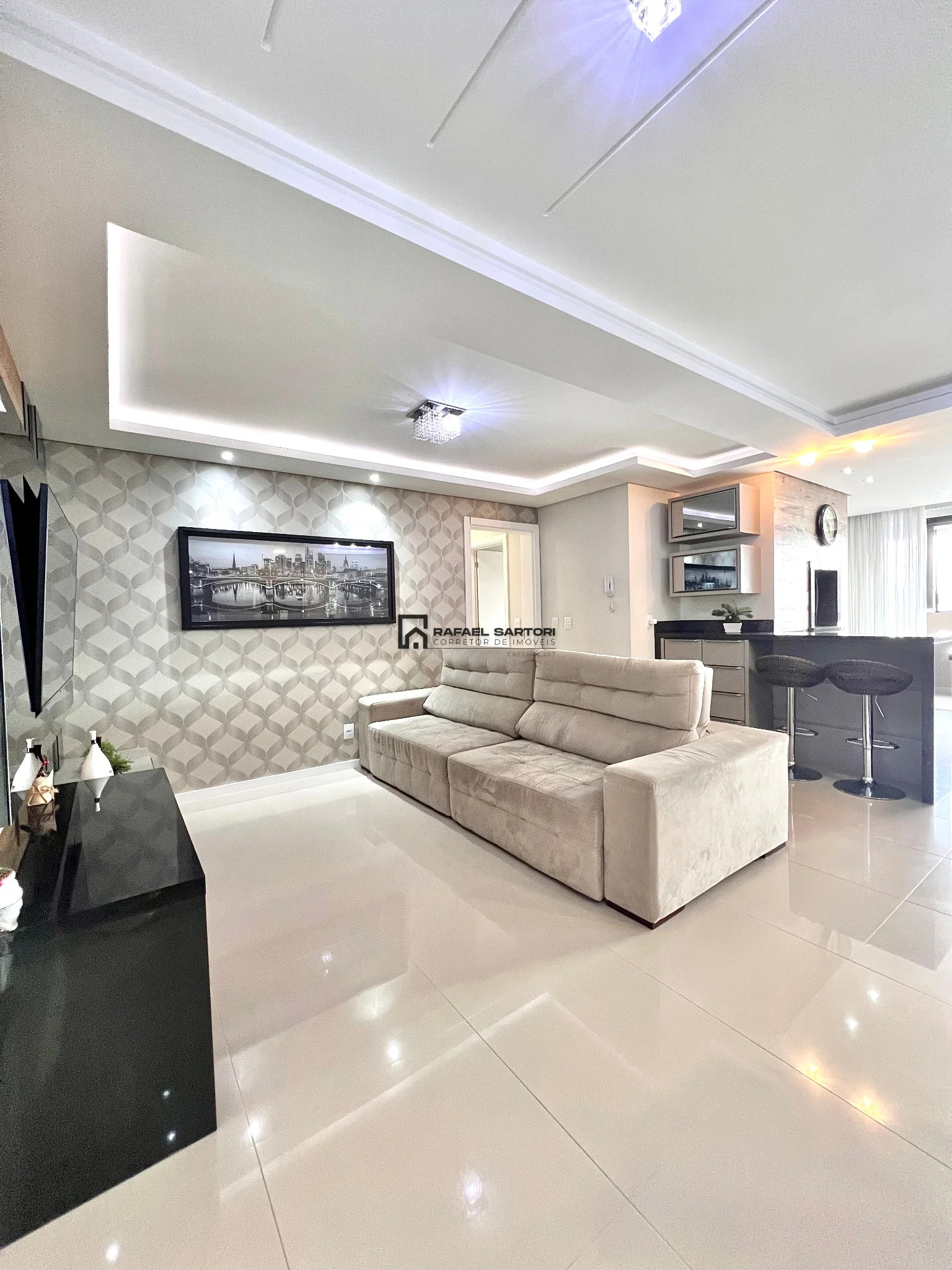 APARTAMENTO AMPLO NO CENTRO DE GUARAMIRIM — foto 6