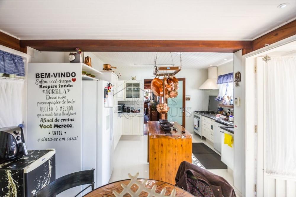 Casa à venda por R$ 6.350.000,00 - Campos do Jordão/SP