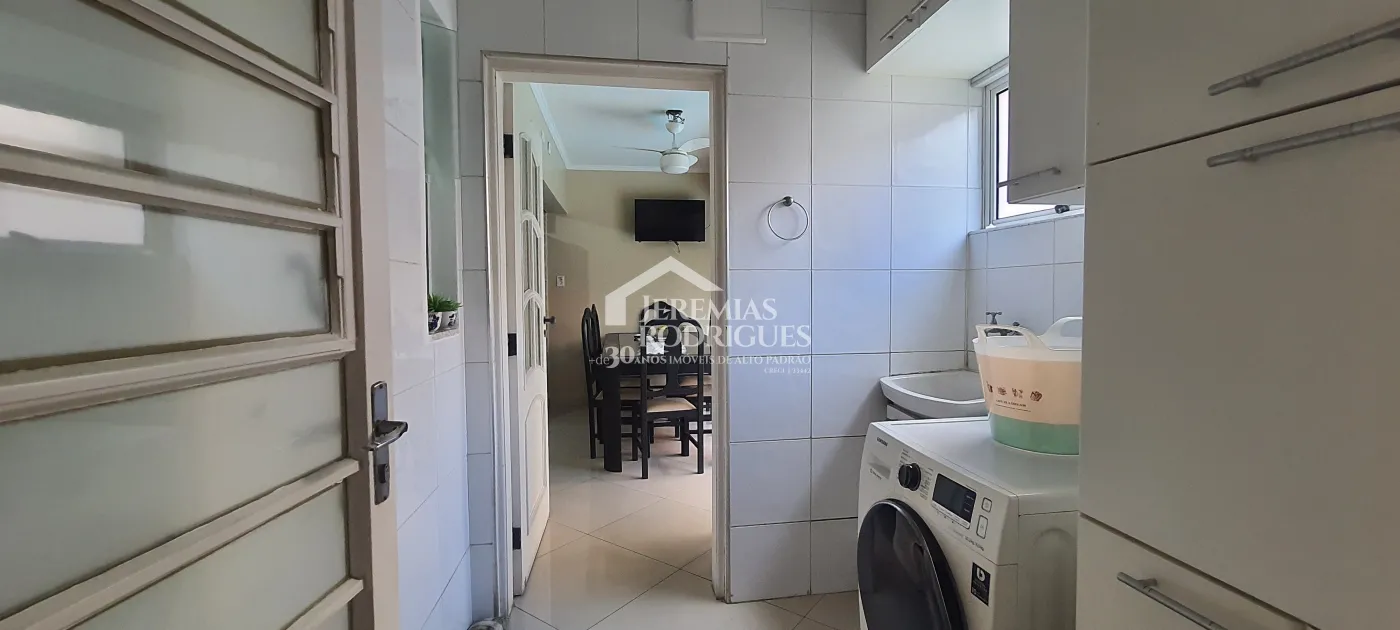 Casa para locação com 5 dormitórios no Centro em Taubaté/SP.