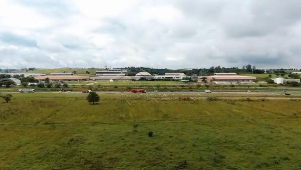 Área à venda em São José dos Campos/SP