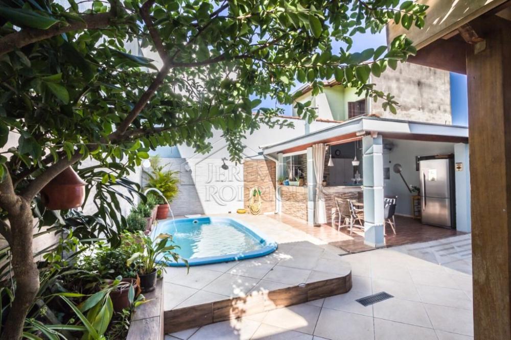 Casa à venda por R$ 750.000,00 - Pindamonhangaba/SP