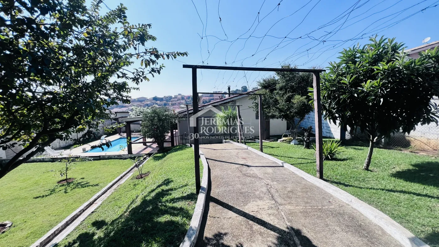 Chácara com 3 dormitórios, 500 m² - Cidade de Deus - Taubaté/SP