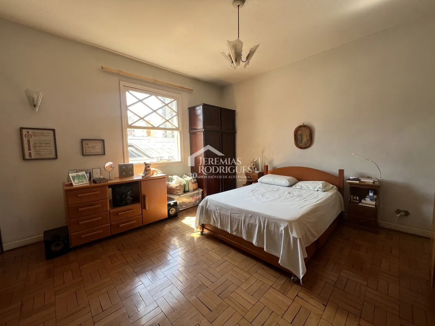 Casa com 3 dormitórios, 260 m² - Centro - Taubaté/SP