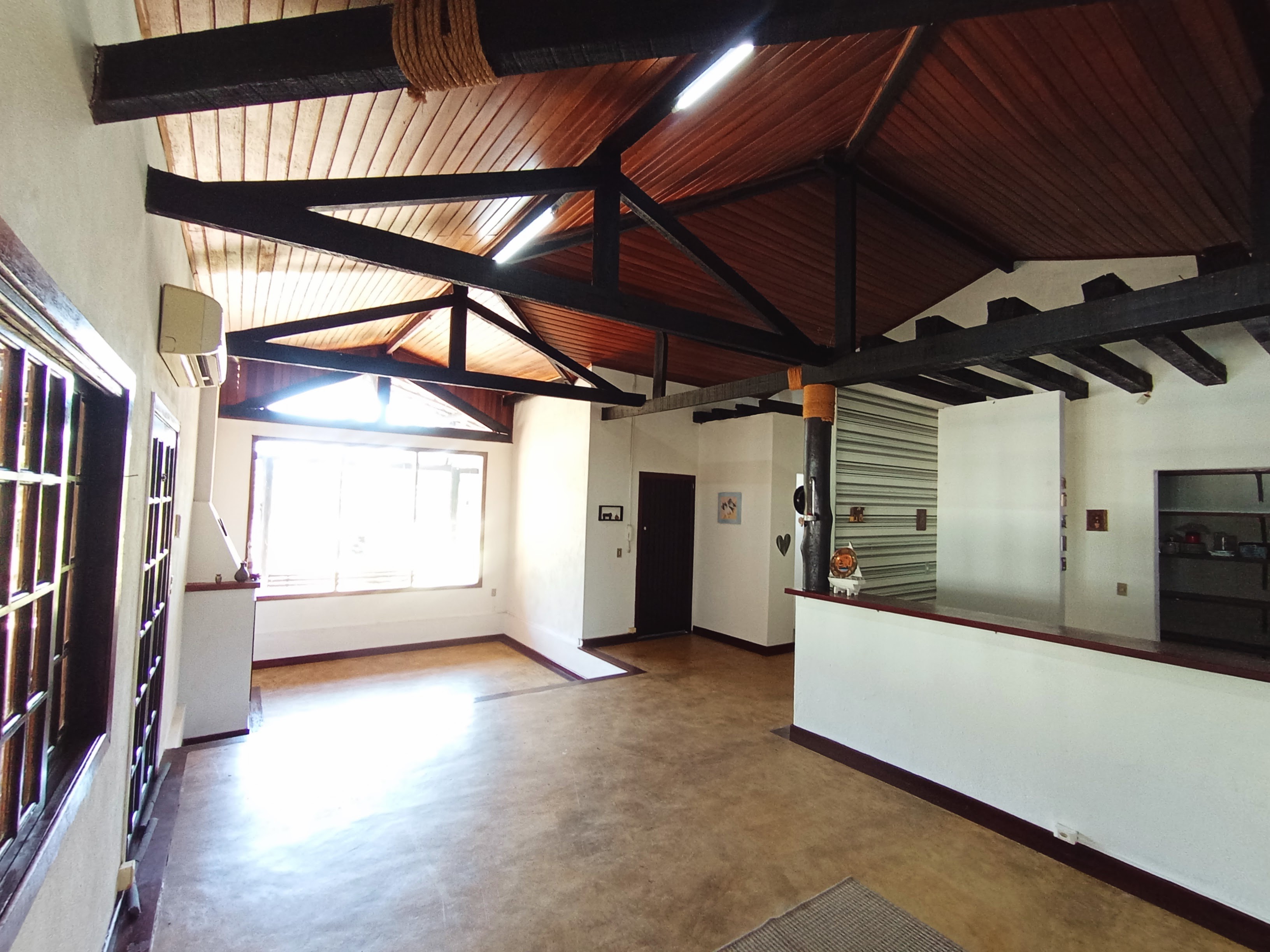 Sítio à venda com 24.000 m² no bairro Mandú em Pindamonhangaba/SP.