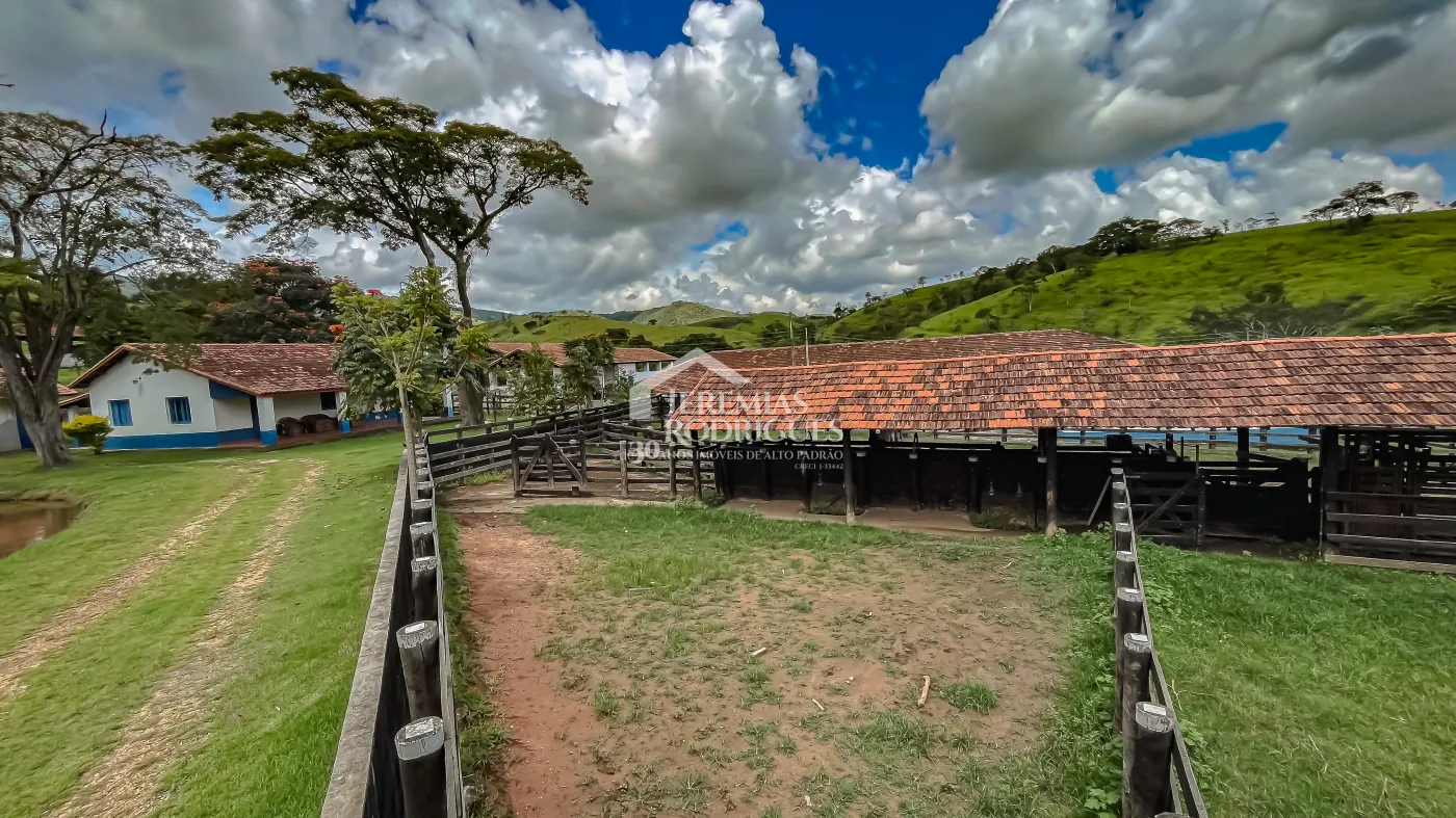 Fazenda com 2.808.000 m² - Caçapava/SP