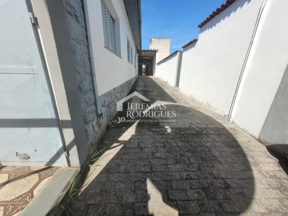 Casa com 4 dormitórios, 450 m² - Centro - Pindamonhangaba/SP