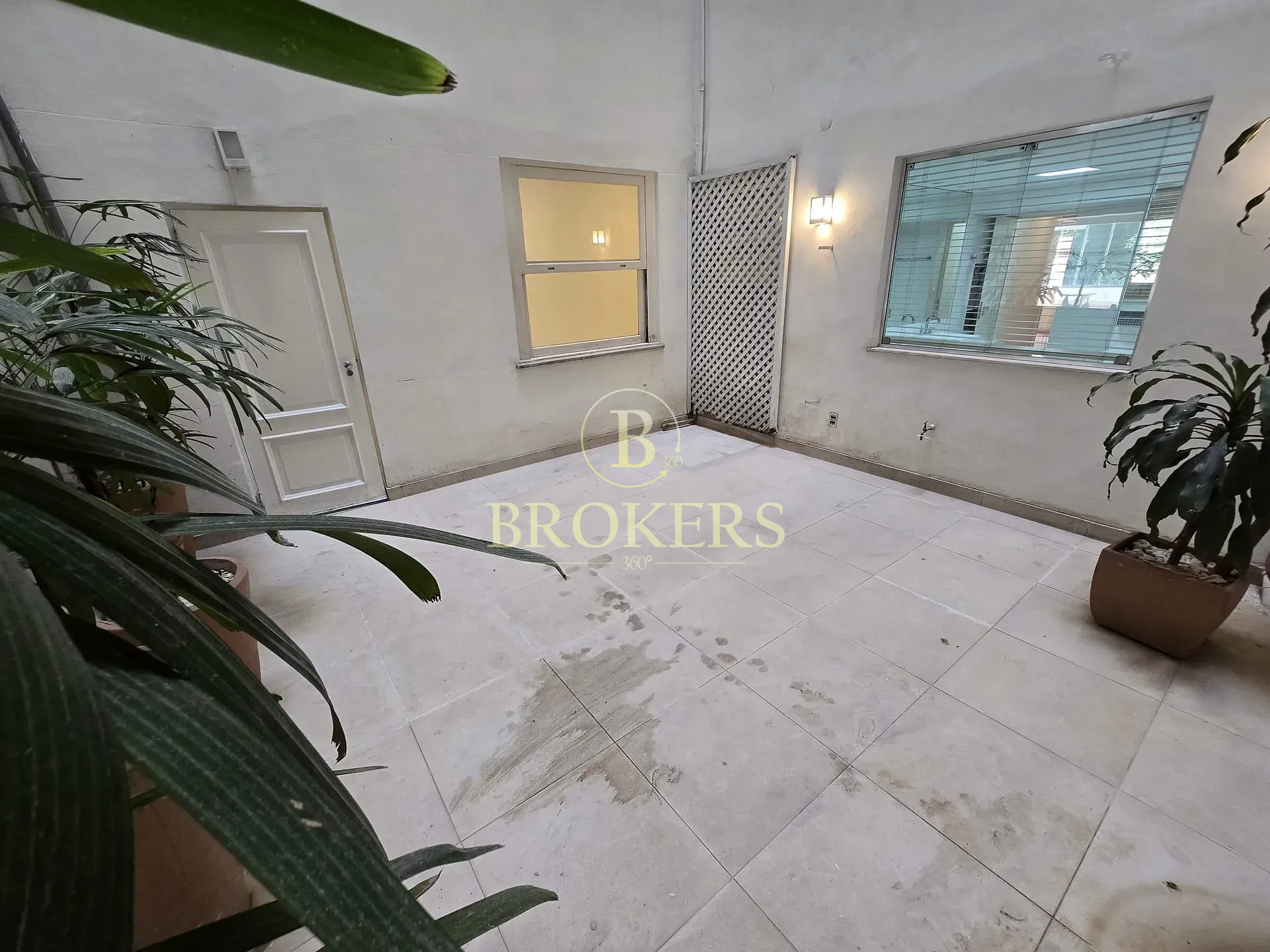 Apartamento garden à venda, Praia do Flamengo, varanda interna, salão em múltiplos ambientes, 3 qua