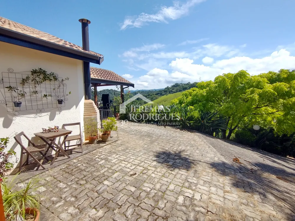 Casa com 4 dormitórios, 277 m² - Santo Antônio do Pinhal/SP