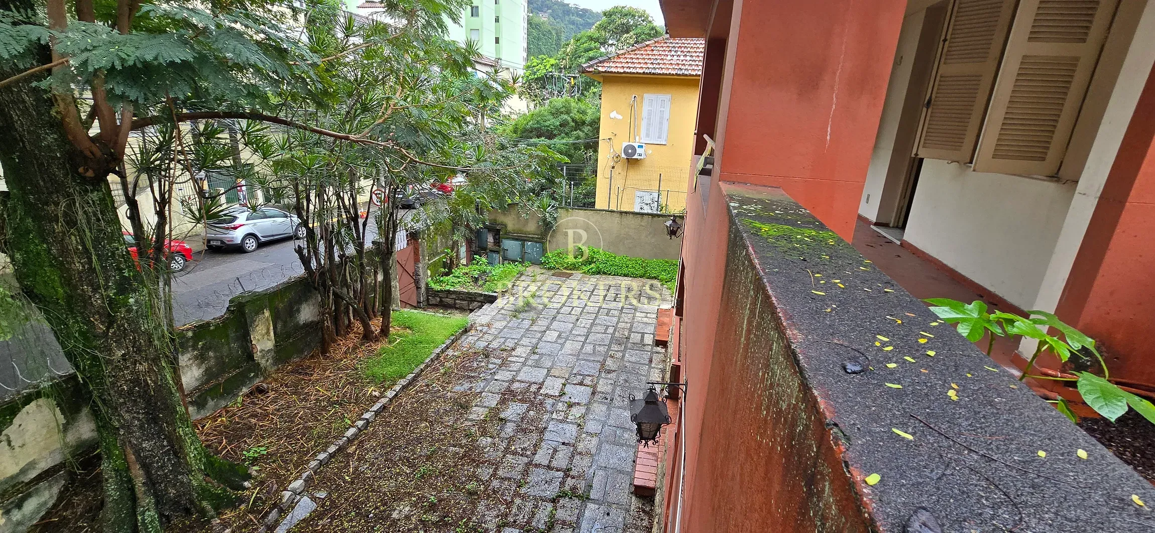 Residência Exclusiva em Centro de Terreno em Laranjeiras — foto 26