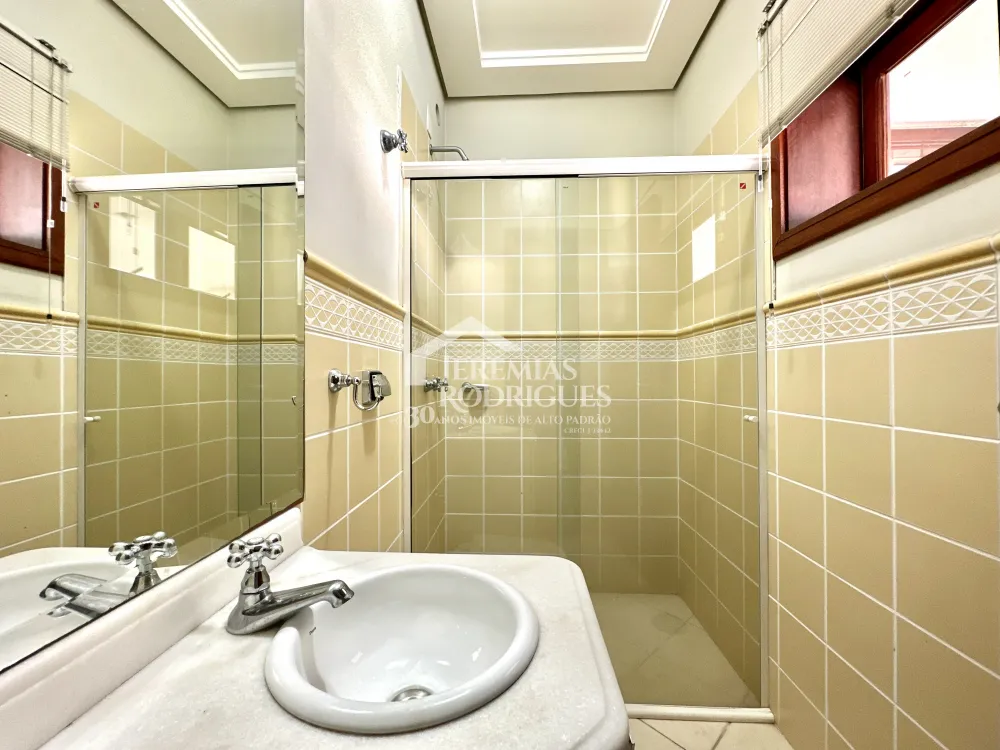 Casa com 4 quartos, 617 m² - Condomínio Taubaté Village - Taubaté/SP