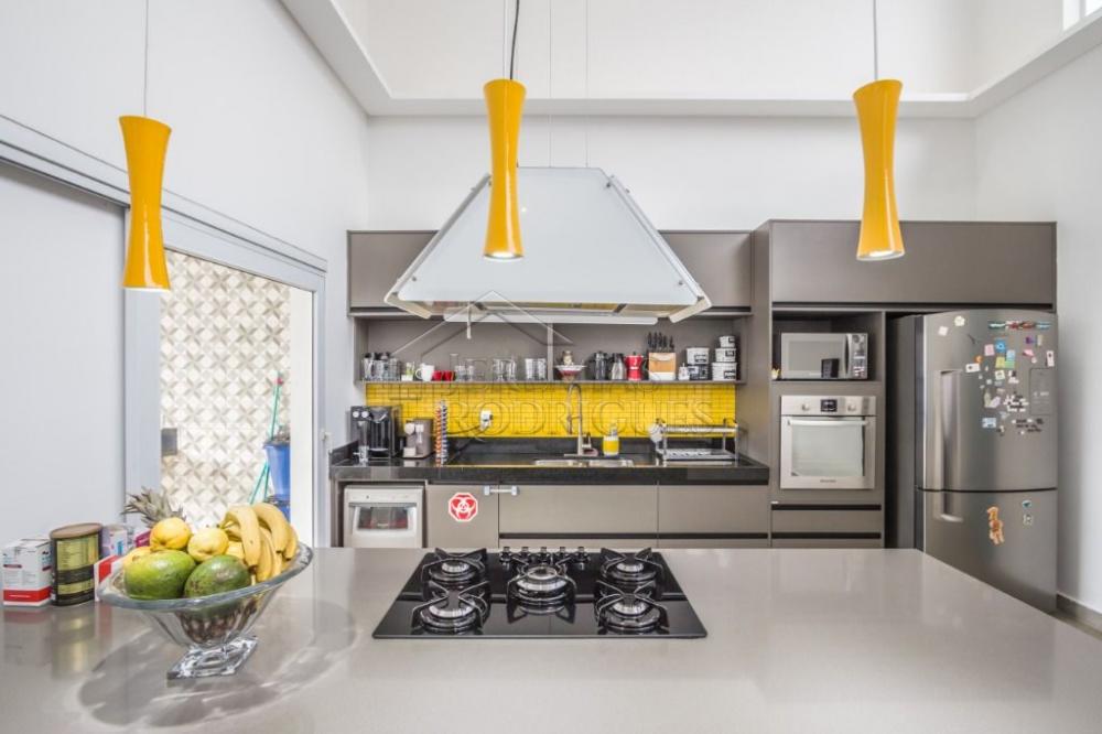 Casa à venda por R$ 2.700.000,00 - Pindamonhangaba/SP