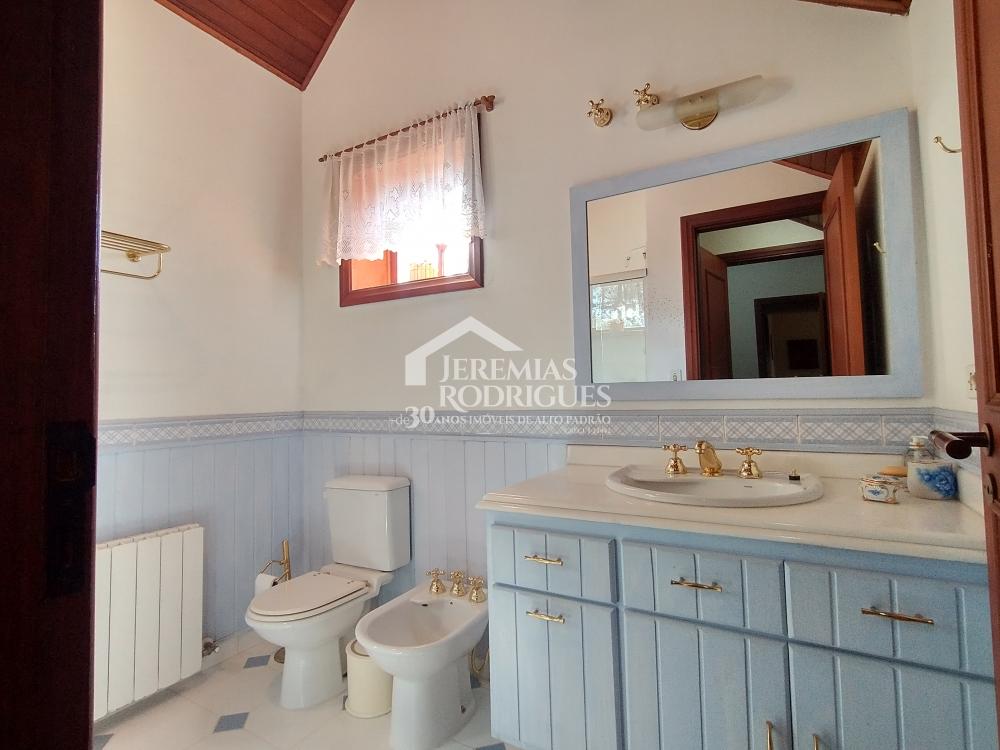 Casa com 6 dormitórios, 735 m² - Condomínio Jardim Véu da Noiva - Campos do Jordão/SP