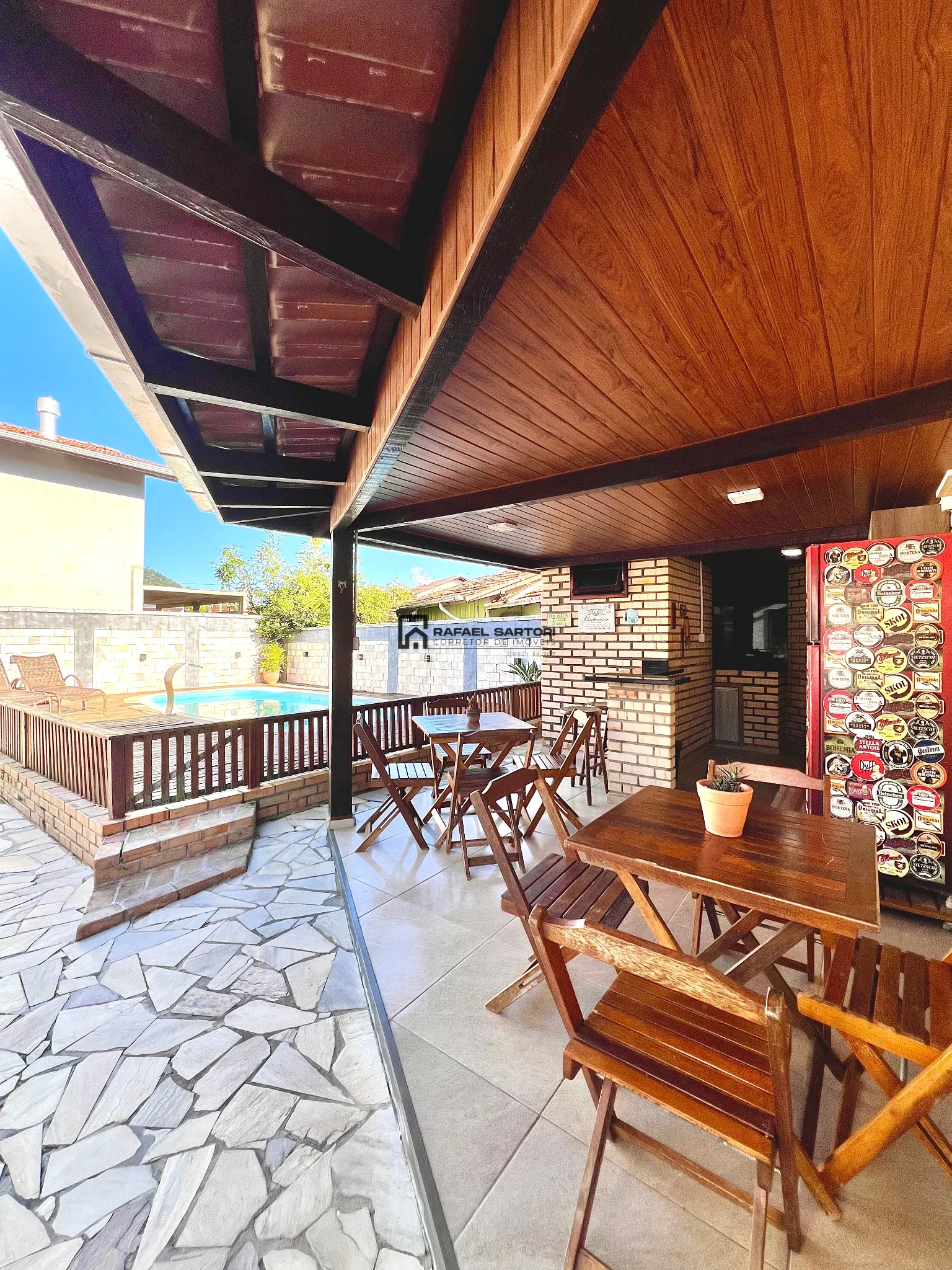 CASA COM PISCINA NA BARRA DO RIO CERRO — foto 5