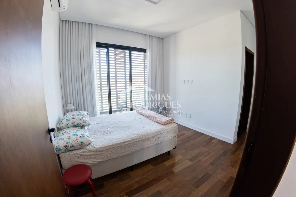 Casa com 4 suítes, 529,3 m² - Condomínio Colonial Village II - Pindamonhangaba/SP
