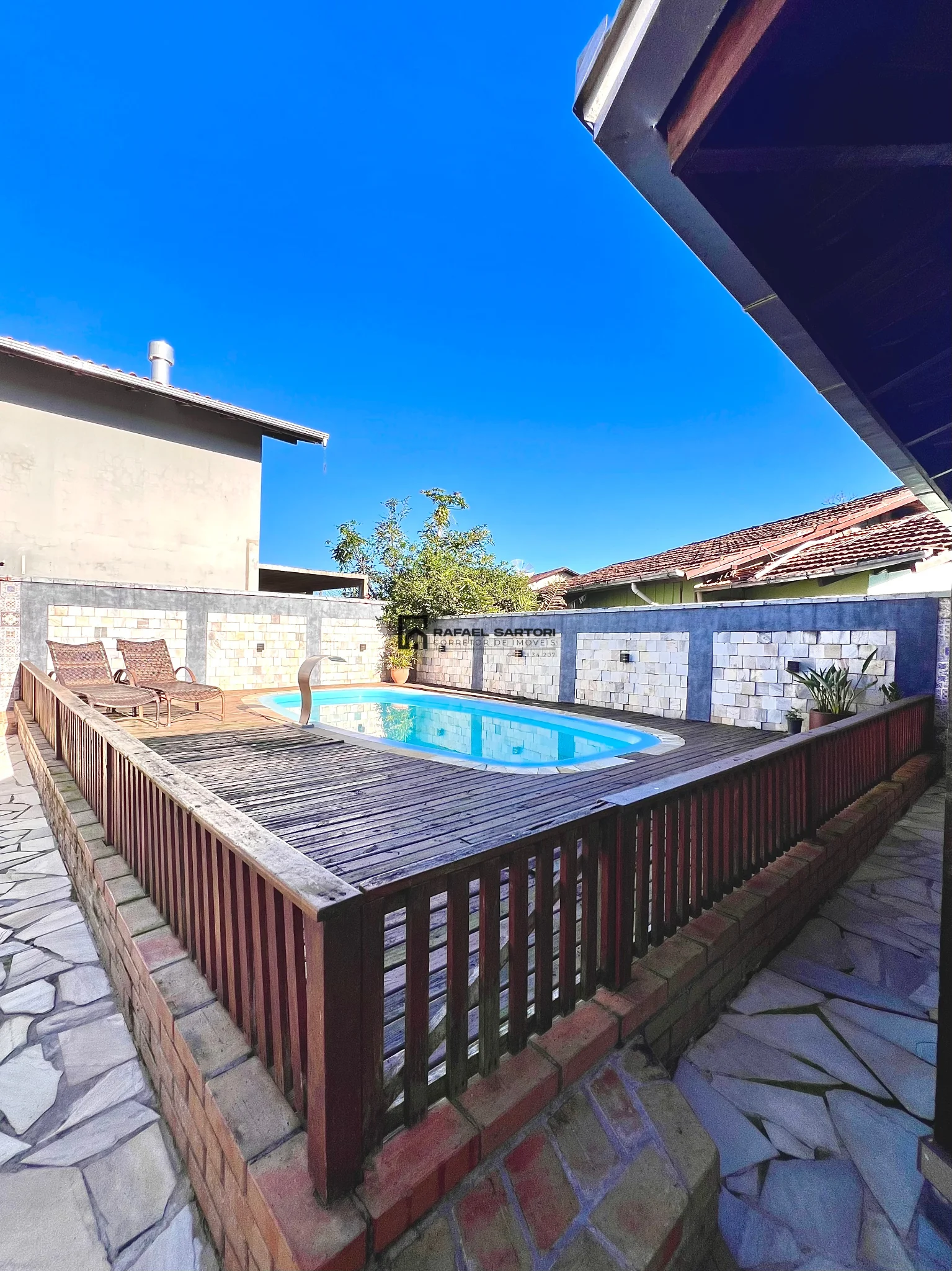 CASA COM PISCINA NA BARRA DO RIO CERRO — foto 6