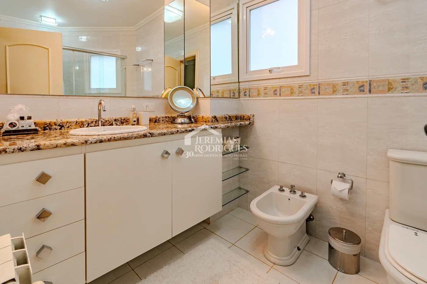 Casa à venda no Parque Pedra do Baú em Campos do Jordão/SP.