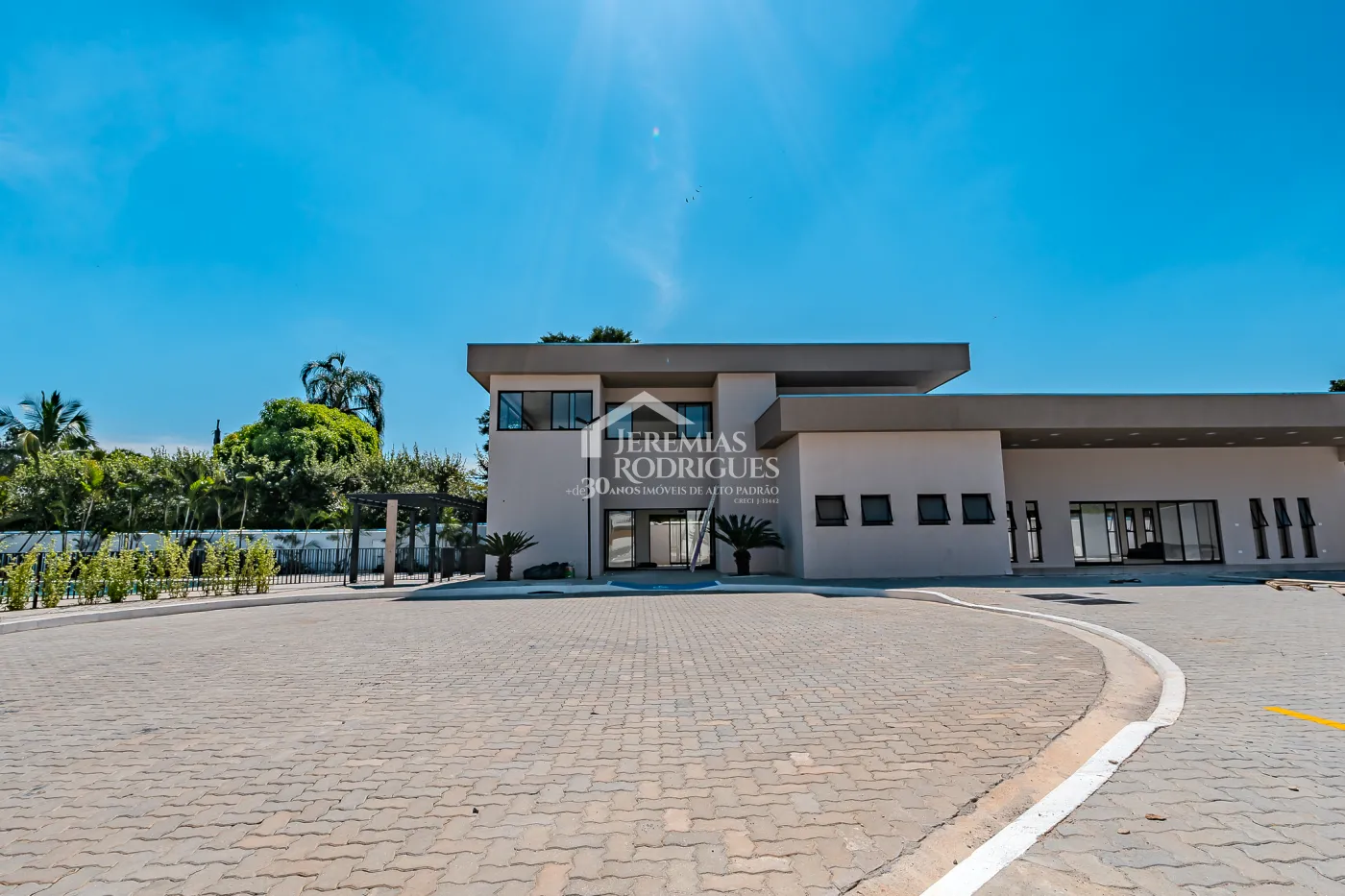 Casa à venda no Vita Village Residence,  Pindamonhangaba!