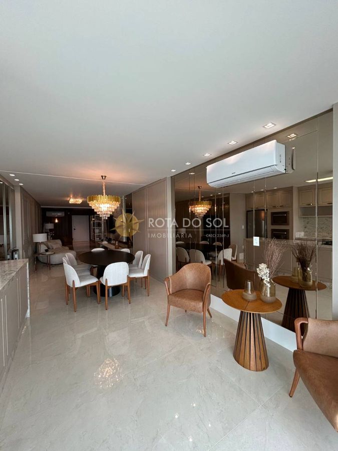 Cartier Apartamento Frente Mar Decorado 4 Suítes em Meia Praia Itapema SC — foto 14