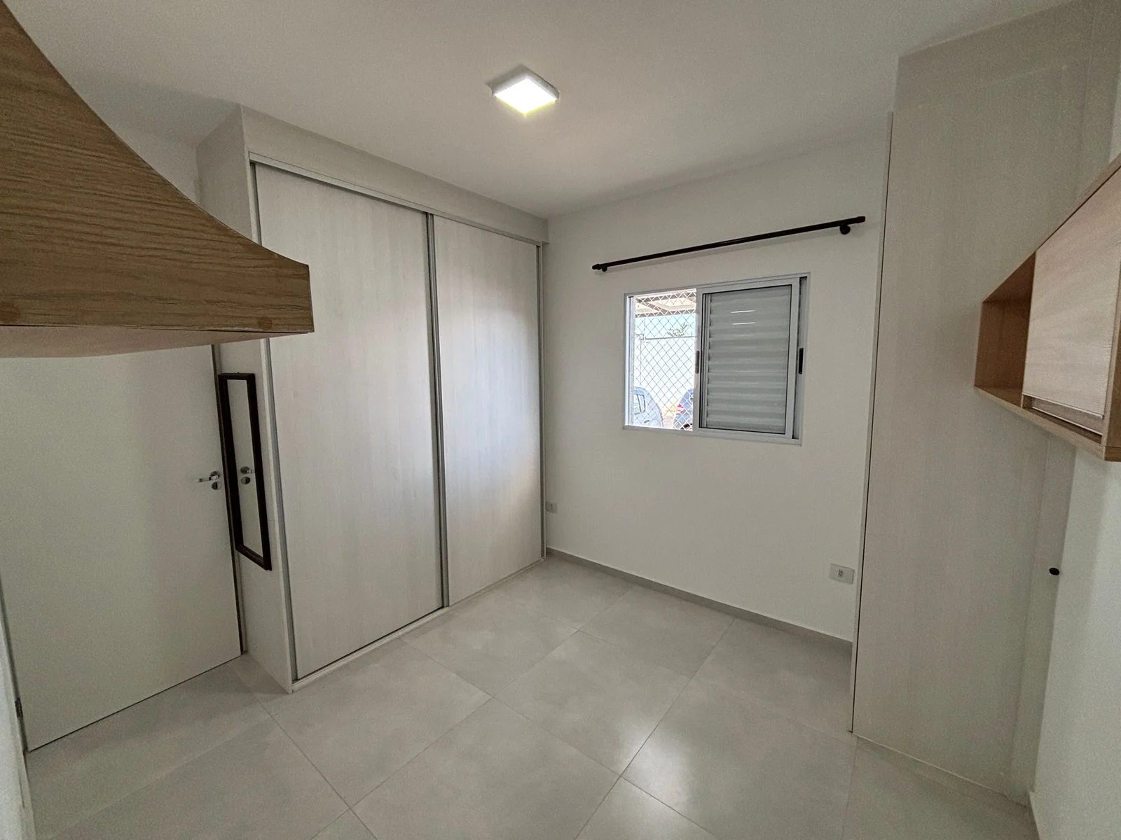 Casa à venda no Condomínio Península – 3 quartos, suíte, lazer completo | Pindamonhangaba