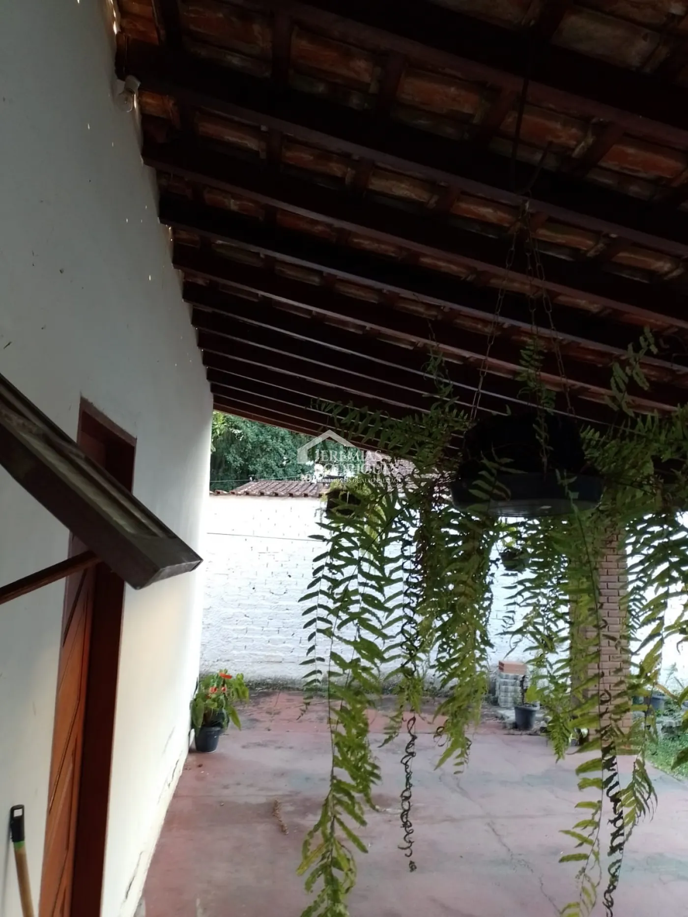 Casa com 5 dormitórios, 298 m² -  São Benedito - Pindamonhangaba/SP