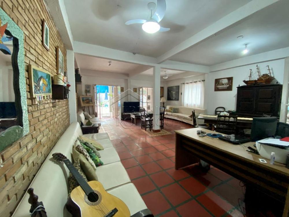 Casa à venda por R$ 2.950.000,00 - Ubatuba/SP