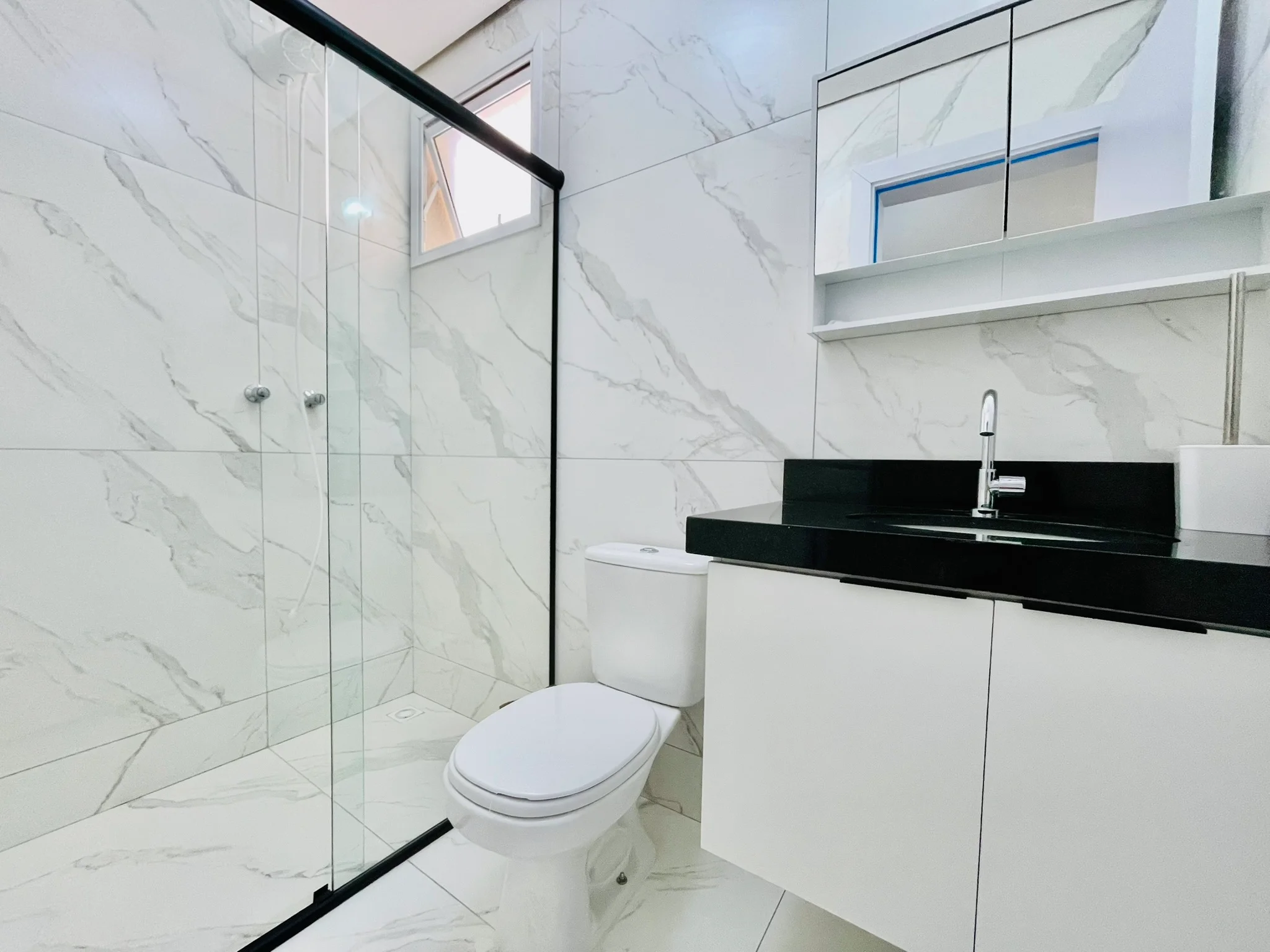 Apartamento para venda e locação, 101 m² no Condomínio Lume Residence em Taubaté/SP. 