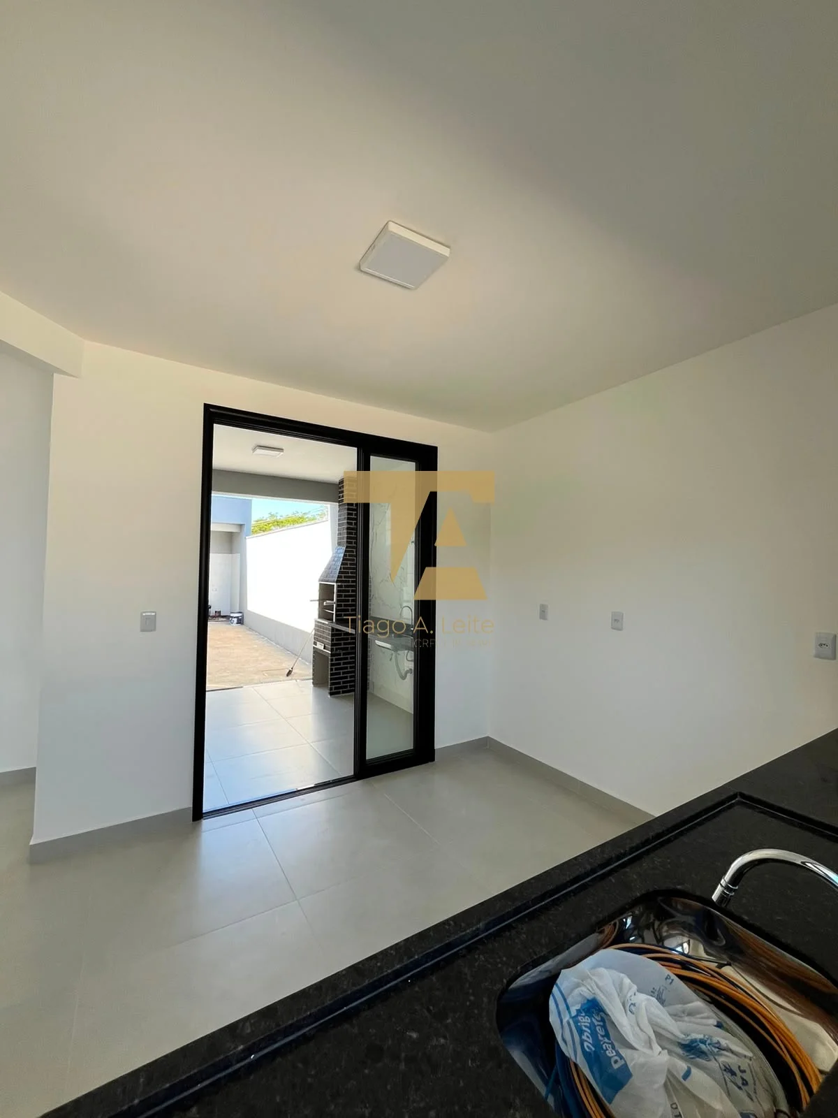 Casa Térrea à Venda no Residencial Flamboyant, Pindamonhangaba - SP | 3 Dormitórios e 1 Suíte — foto 14