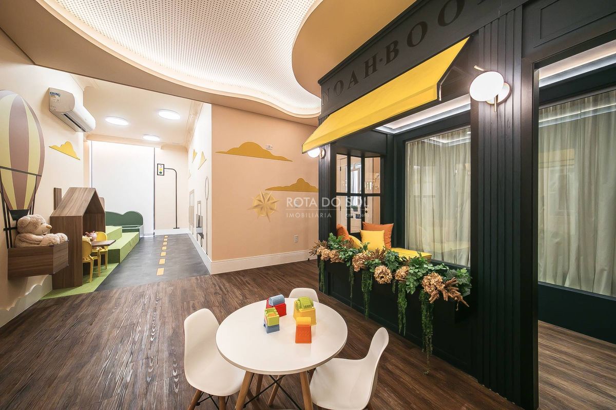 Apartamento 4 Suítes Meia Praia Itapema SC