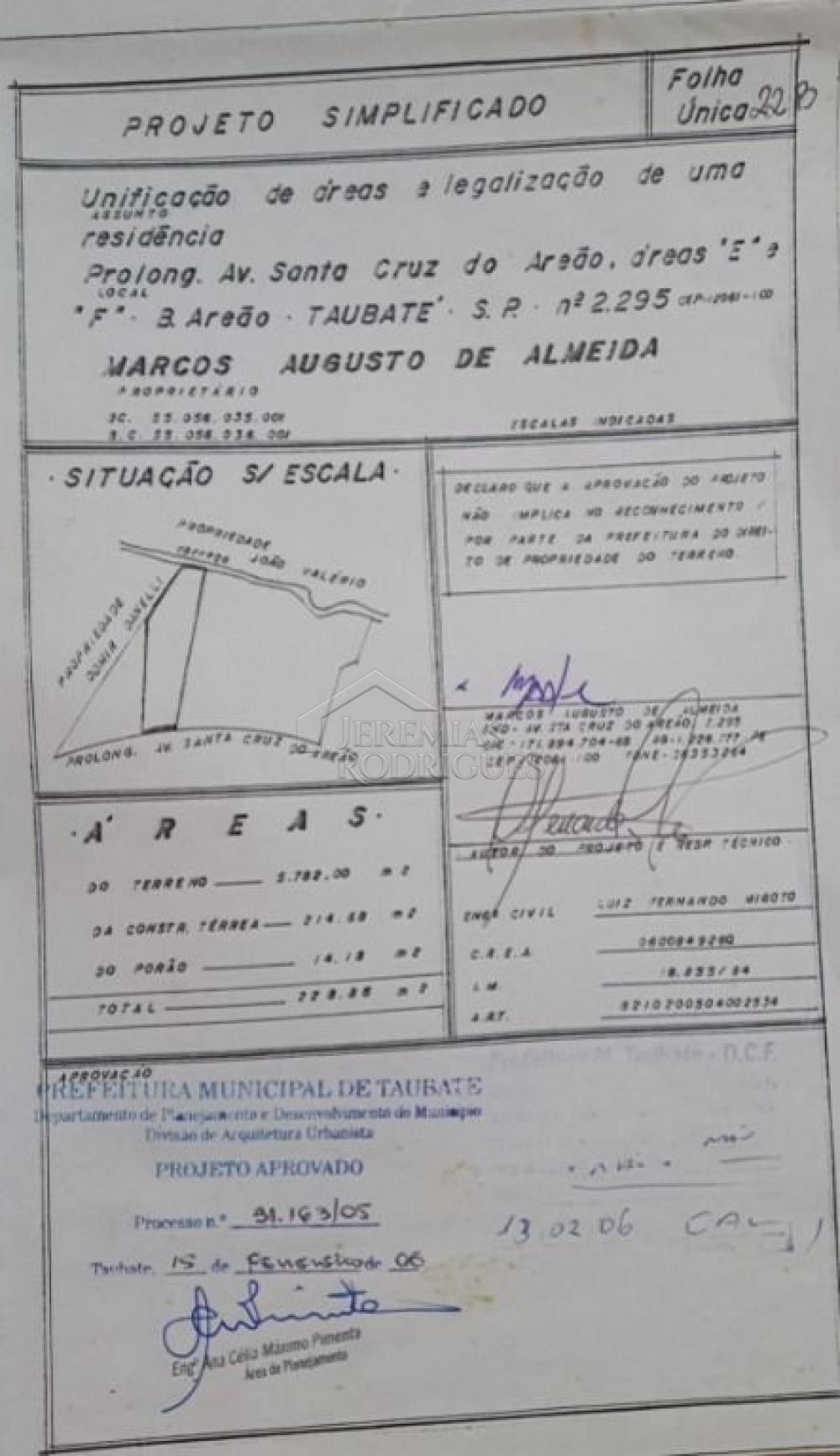 Chácara à venda com com 3 suítes no bairro Areão em Taubaté/SP. 
