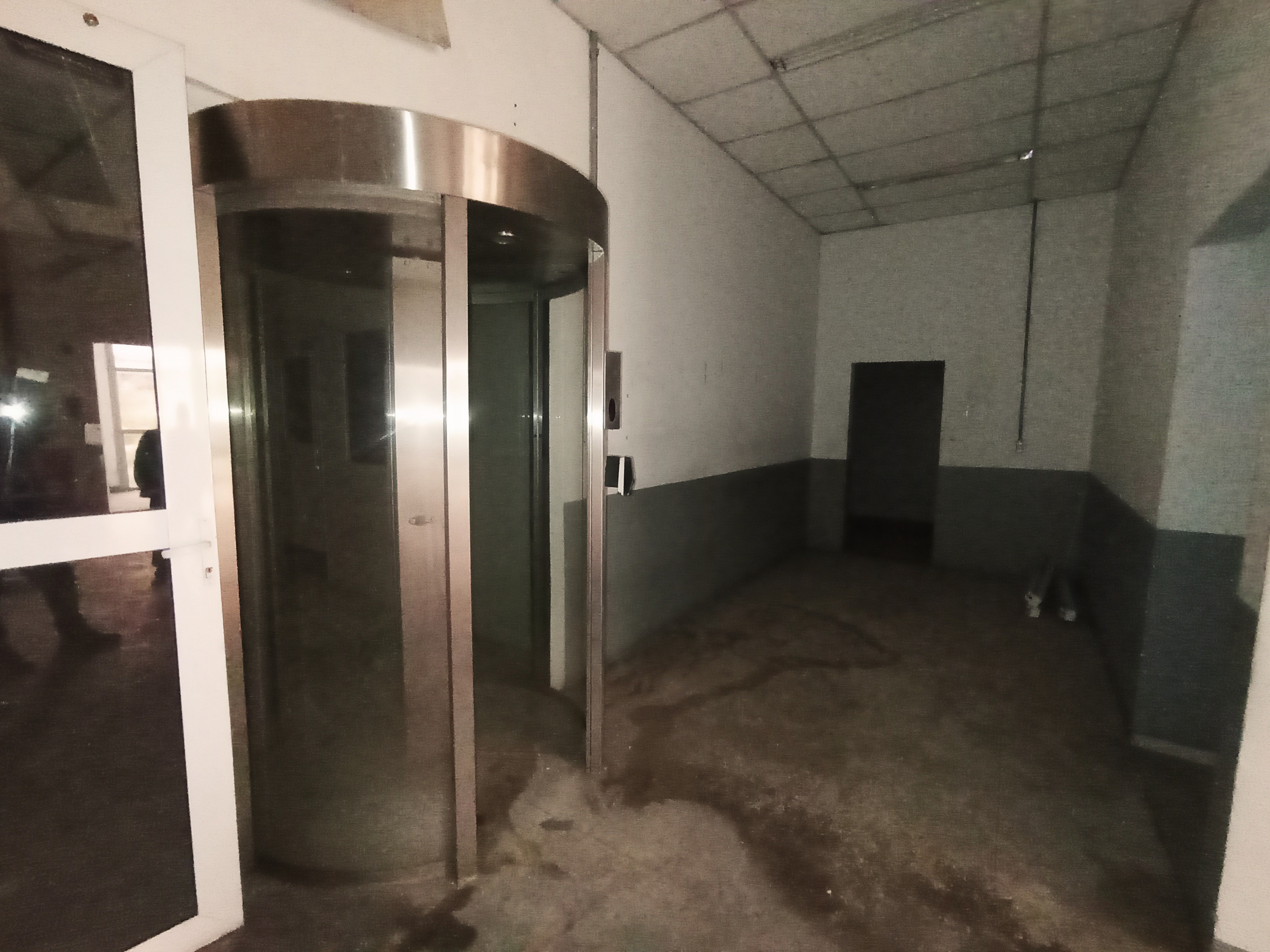 Prédio para venda e locação, 6.000 m² no bairro Jardim Independência em Taubaté/SP.