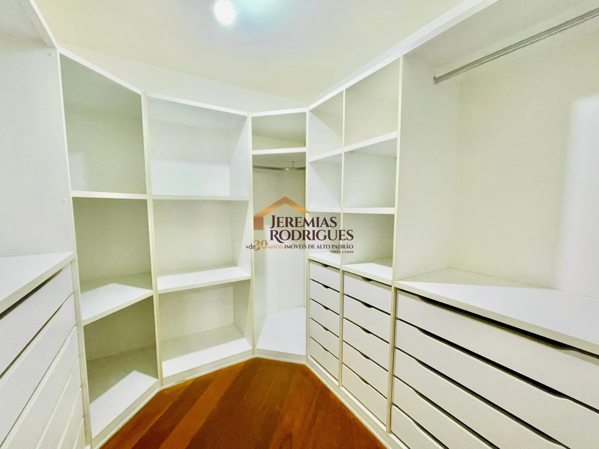 Apartamento Duplex para venda e locação no Condomínio Lumiere em Taubaté/SP. — foto 68