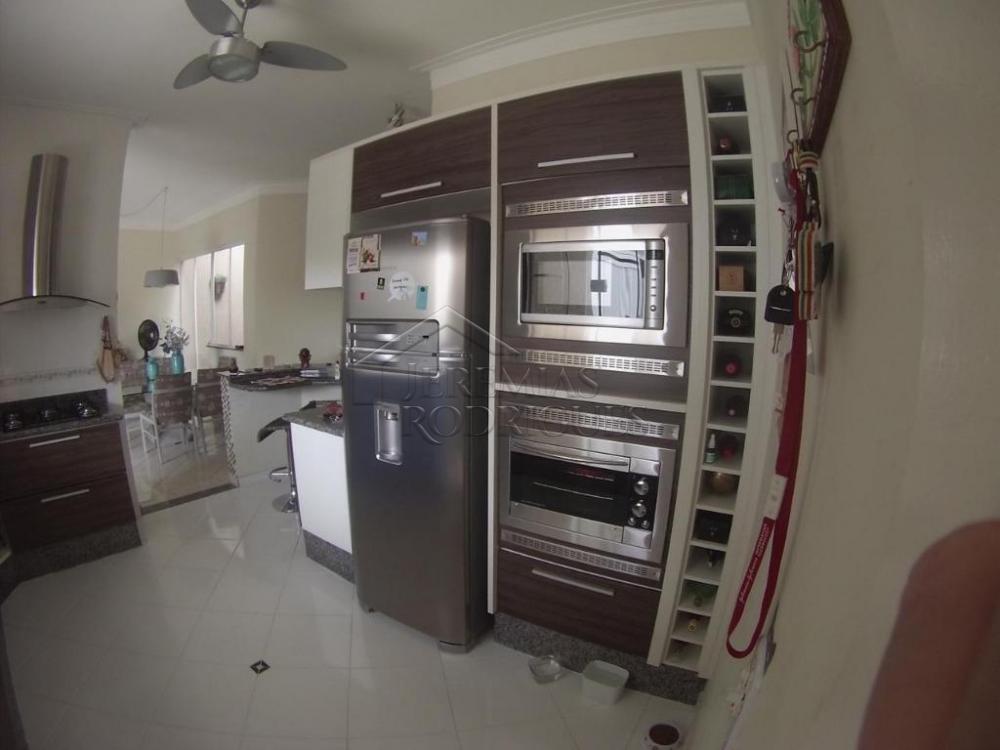 Casa à venda por R$ 720.000,00 - Taubaté/SP