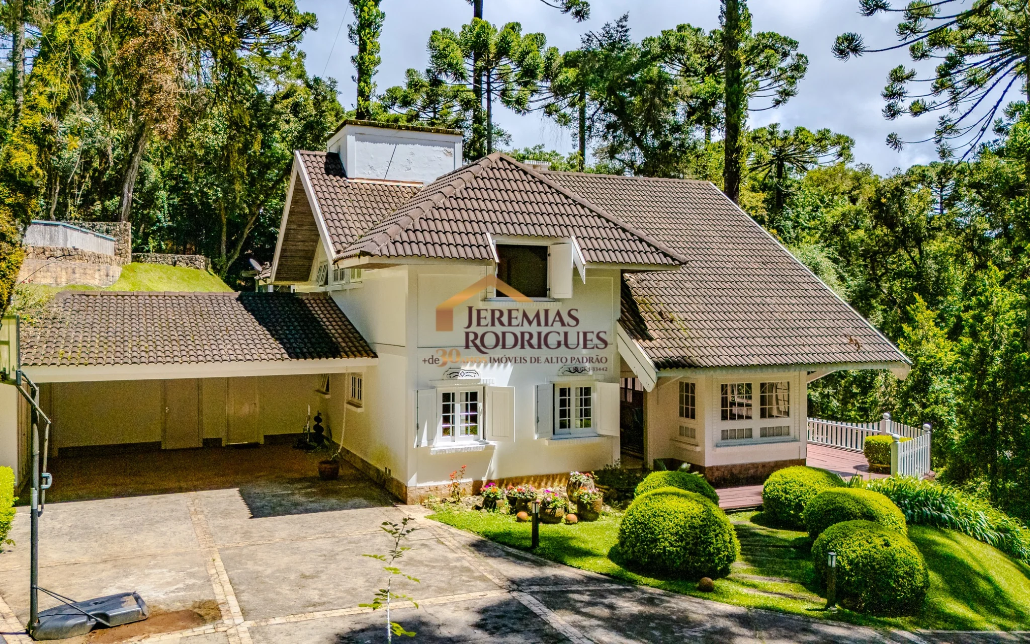 Casa de Campo á venda no Condomínio Residencial Véu da Noiva em Campos do Jordão/SP. — foto 33