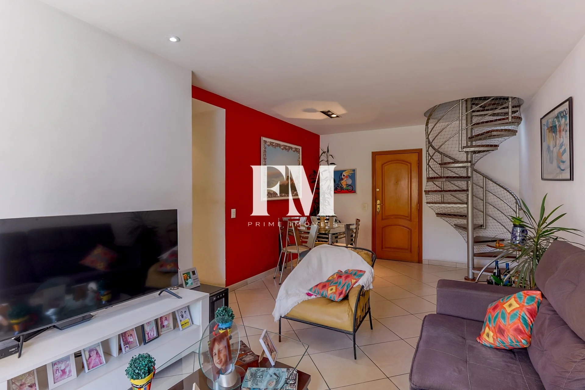 Laranjeiras | Cobertura Duplex | 3 Quartos (2 Suítes) | 208m² com Espaço Gourmet e 3 Vagas - foto 5
