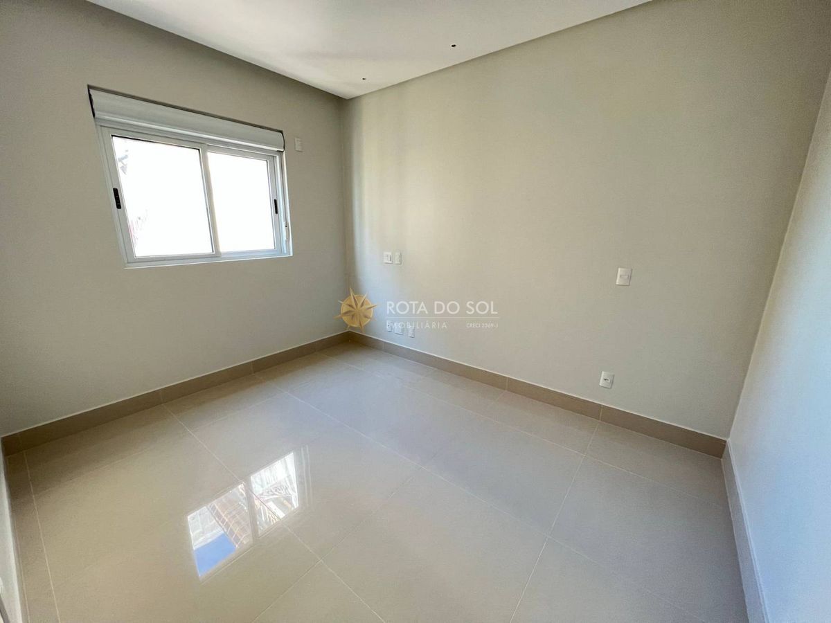 Palazzo del Mare Apartamento Frente Mar 4 Suítes na Meia Praia — foto 14