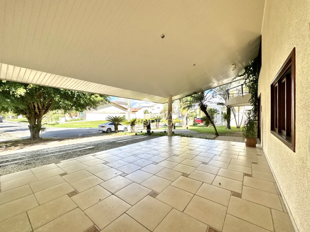 Casa com 4 quartos, 617 m² - Condomínio Taubaté Village - Taubaté/SP