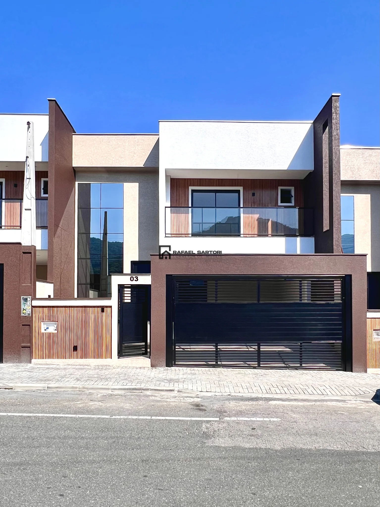 GEMINADO AMPLO NA VILA LALAU