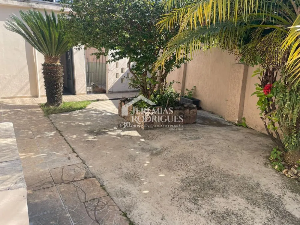 Casa com 4 dormitórios, 160 m² - Chácara do Visconde - Taubaté/SP