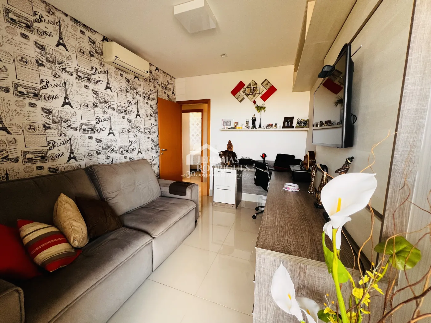 Apartamento para venda com 3 suítes no Condomínio Residencial Renaissance em Taubaté/SP