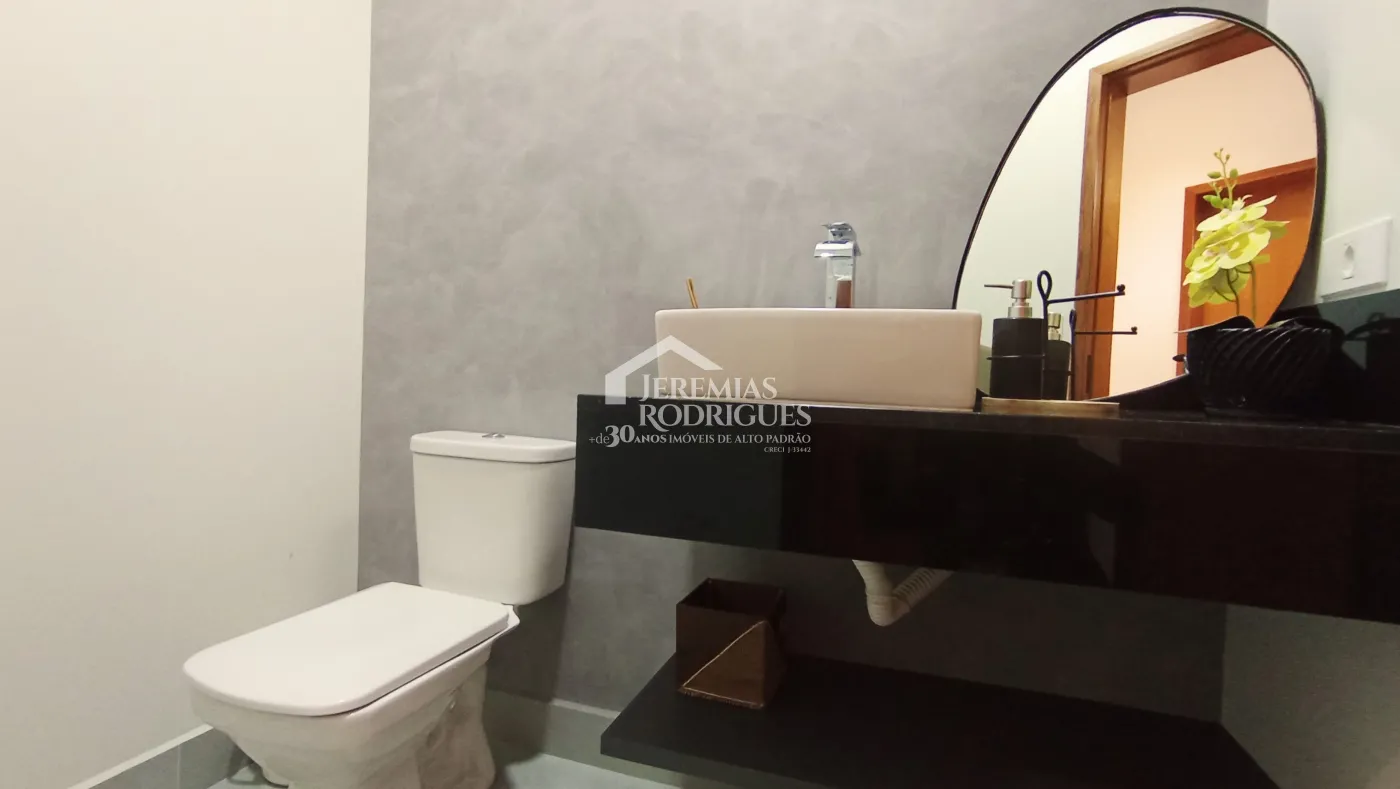 Casa à venda com 3 suítes no Condomínio Terrazzo Di Itália em Taubaté/SP.
