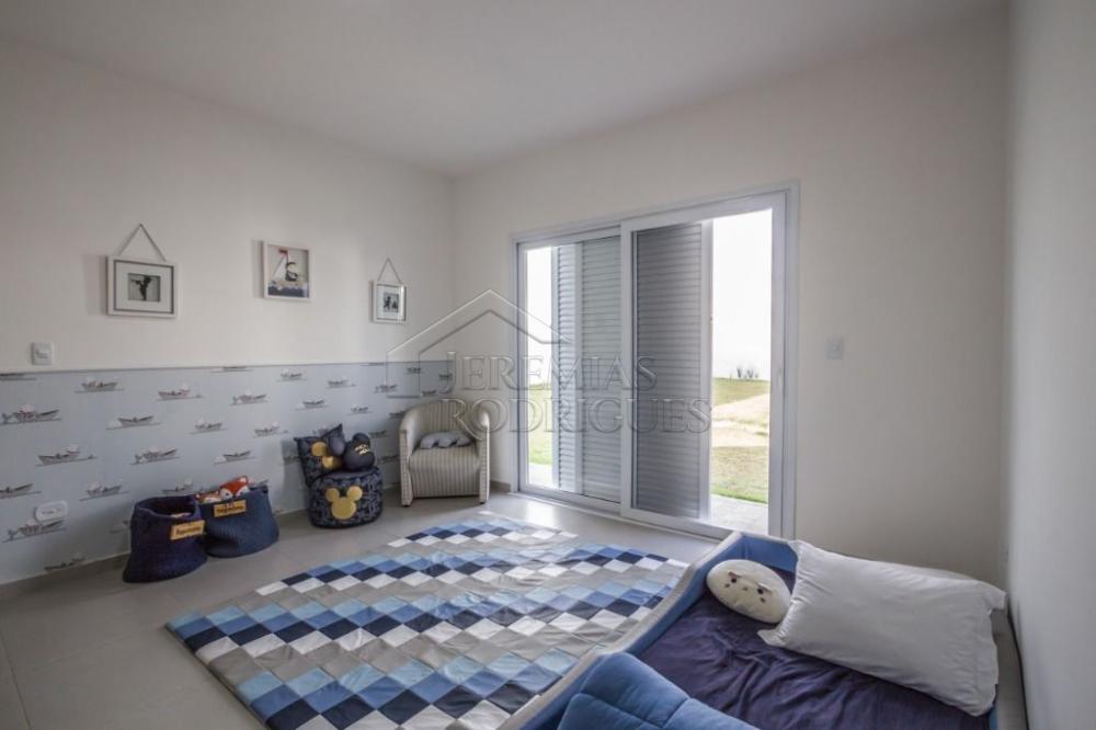 Casa à venda por R$ 2.700.000,00 - Pindamonhangaba/SP