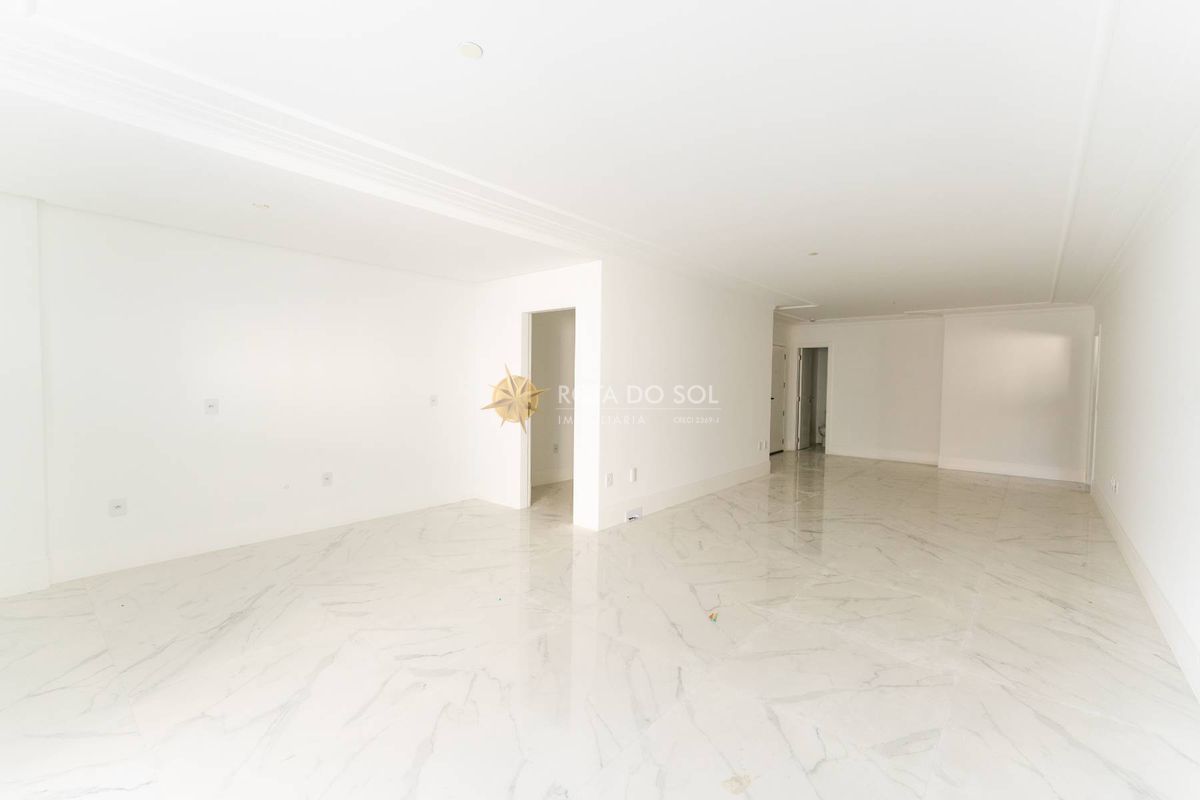Maison Lafayette Apartamento 4 Suítes Meia Praia Itapema SC