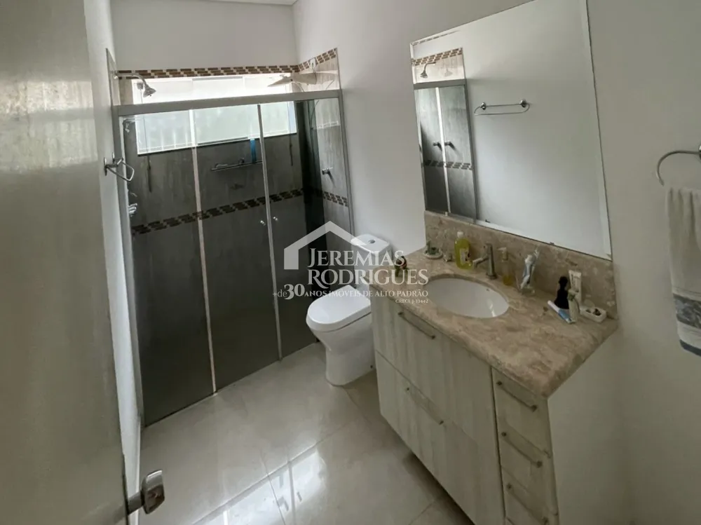 Casa à venda com 3 dormitórios no bairro Jardim das Nações em Taubaté/SP. 