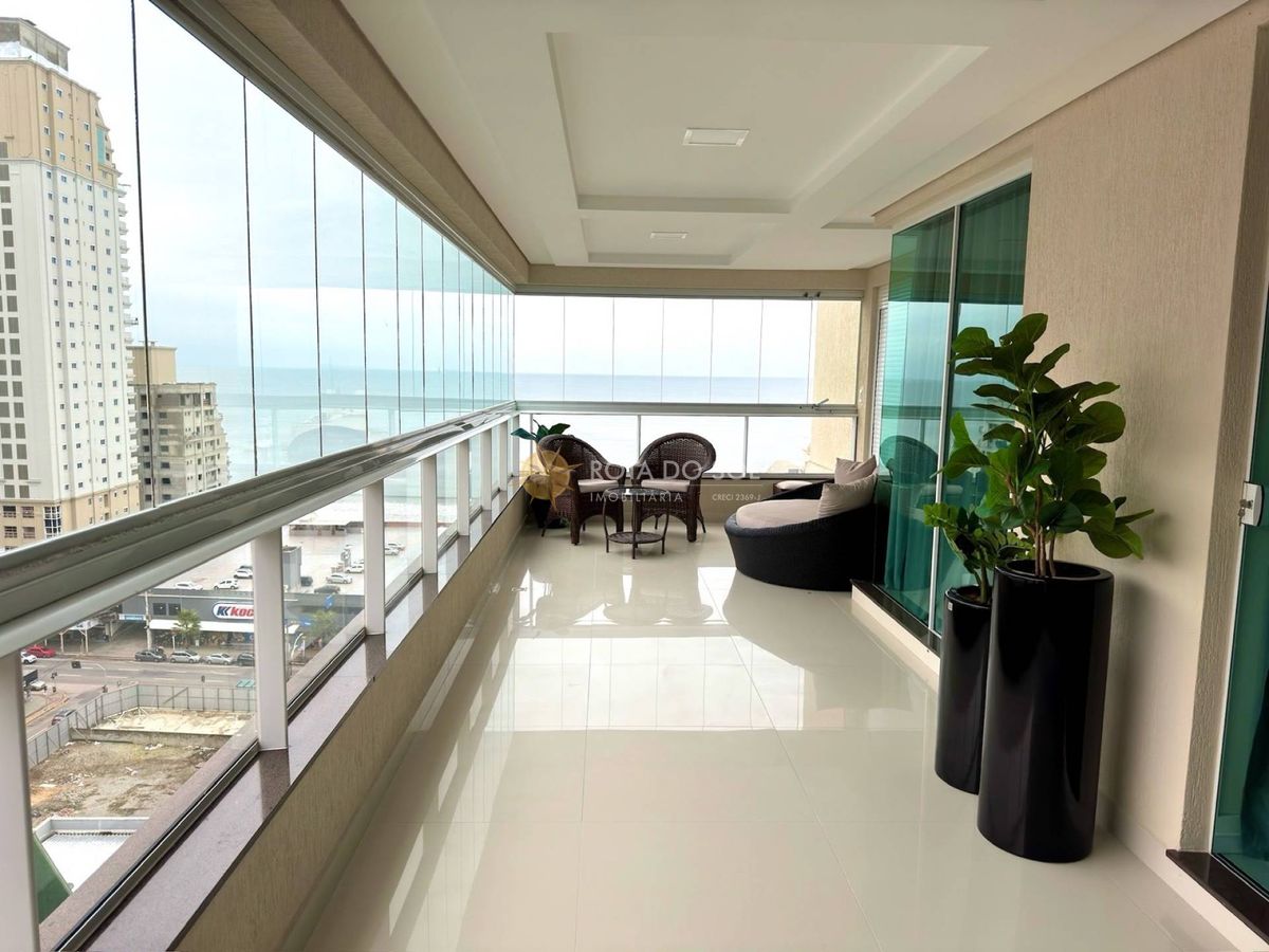 Imperial Palace Apartamento 5 Suítes Meia Praia Itapema SC — foto 8