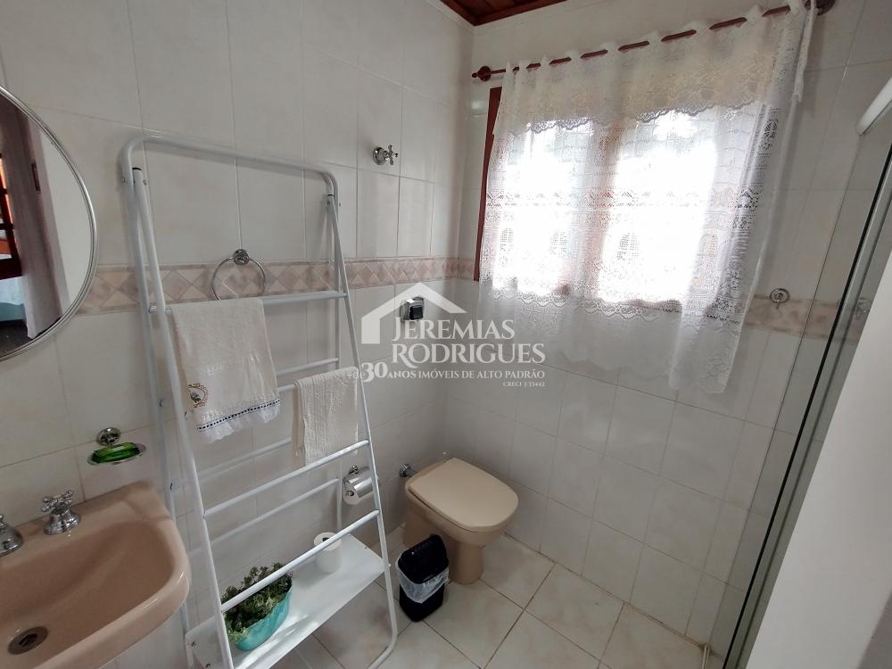 Casa com 4 suítes, 204 m² - Condomínio Jardim Véu da Noiva - Campos do Jordão/SP