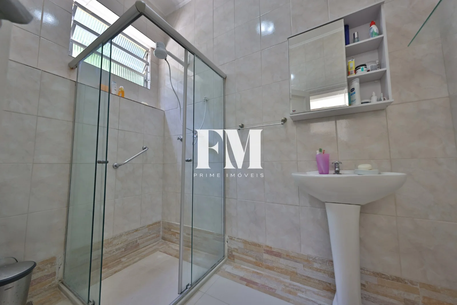 Santa Teresa | 6 Quartos (3 Suítes) | 1.100m² de Terreno com Piscina e Vista para a Natureza - foto 27